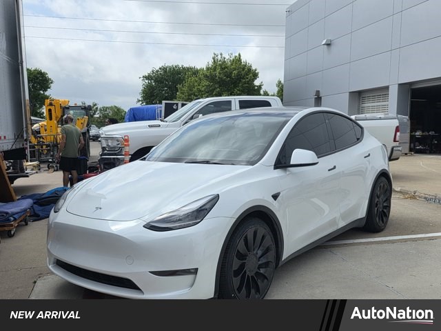 White 2023 Tesla Model Y Performance AWD SUV / Crossover All-Wheel Drive Automatic