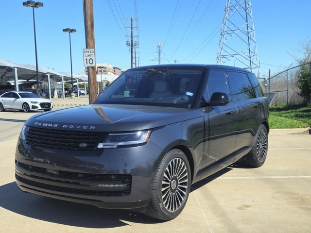 2023 Land Rover Range Rover P530 SE LWB AWD