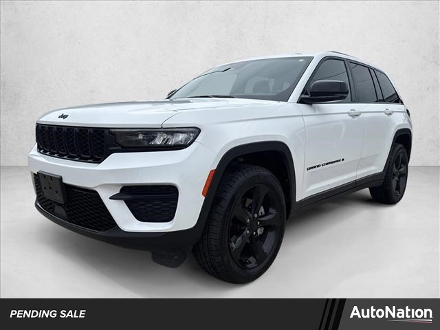 Bright White Clearcoat 2023 Jeep Grand Cherokee Altitude RWD SUV / Crossover 4X2 8-Speed Automatic