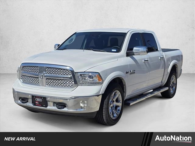 2017 RAM 1500 Laramie Crew Cab 4WD
