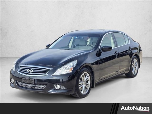 2013 INFINITI G37 Journey Sedan RWD