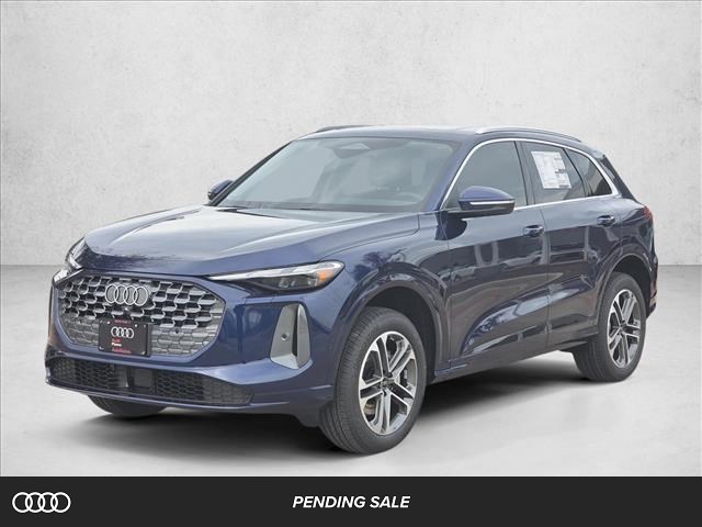 2025 Audi Q5 quattro Premium 40 TFSI