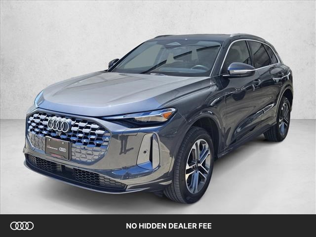 Tambora Gray Metallic 2025 Audi Q5 SUV / Crossover All-Wheel Drive Automatic