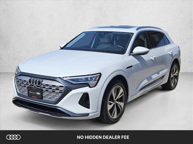 2024 Audi Q8 e-tron quattro Premium Plus AWD