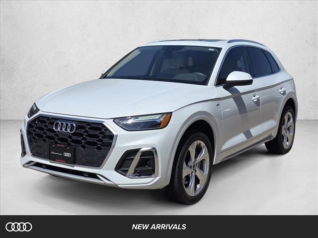 Glacier White 2023 Audi Q5 quattro Premium Plus S Line 45 TFSI SUV / Crossover All-Wheel Drive Automatic