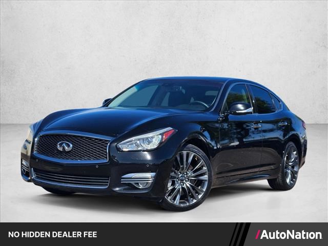 2019 INFINITI Q70 3.7 Luxe RWD