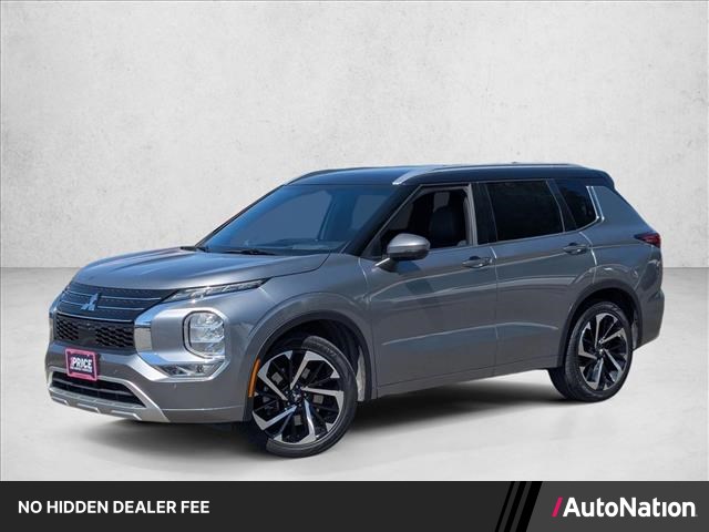 Silver/Gray 2023 Mitsubishi Outlander SUV / Crossover Front-Wheel Drive Automatic