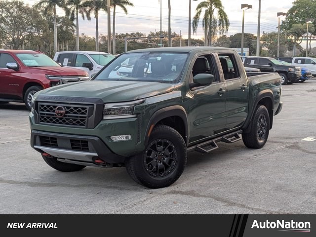 2023 Nissan Frontier PRO-4X Crew Cab 4WD