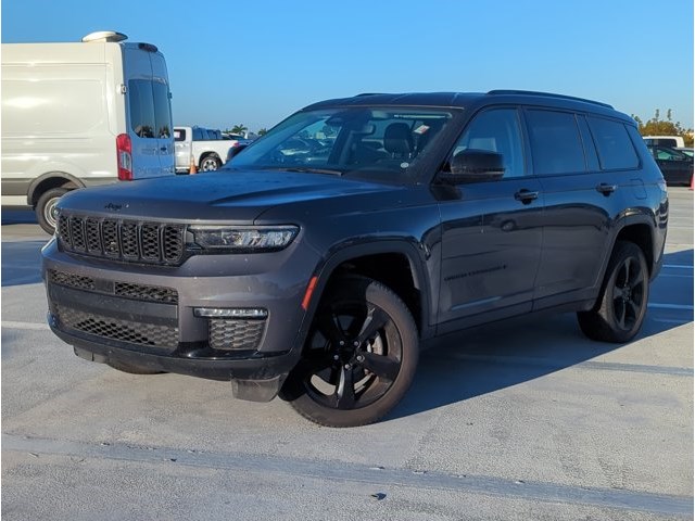 2023 Jeep Grand Cherokee L Limited RWD