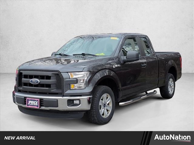 Gray (Magnetic Metallic) 2015 Ford F-150 XL SuperCab Pickup Truck 4X2 6-Speed Automatic