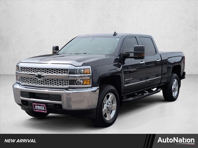Gray (Graphite Metallic) 2019 Chevrolet Silverado 2500HD Work Truck Crew Cab 4WD Pickup Truck Four-Wheel Drive 6-Speed Automatic