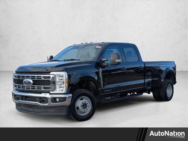 2024 Ford F-350 Super Duty XLT Crew Cab LB DRW 4WD