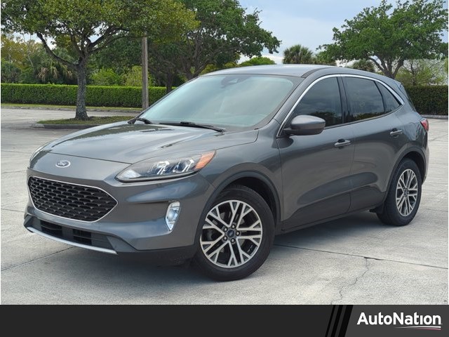 Carbonized Gray Metallic 2022 Ford Escape SEL FWD SUV / Crossover Front-Wheel Drive 8-Speed Automatic