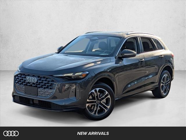 Tambora Gray Metallic 2025 Audi Q5 quattro Premium 40 TFSI SUV / Crossover All-Wheel Drive Automatic