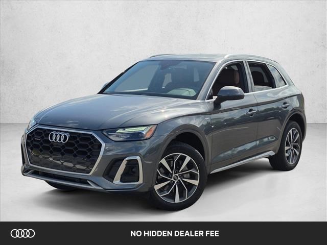 Daytona Gray Pearl Effect 2024 Audi Q5 SUV / Crossover All-Wheel Drive Automatic