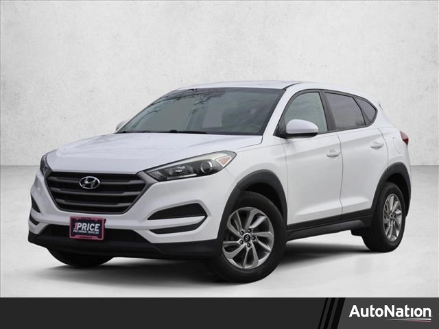 Dazzling White 2017 Hyundai Tucson 2.0L SE FWD SUV / Crossover Front-Wheel Drive Automatic