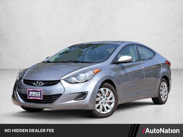 Titanium Gray Metallic 2013 Hyundai Elantra Sedan Front-Wheel Drive Automatic