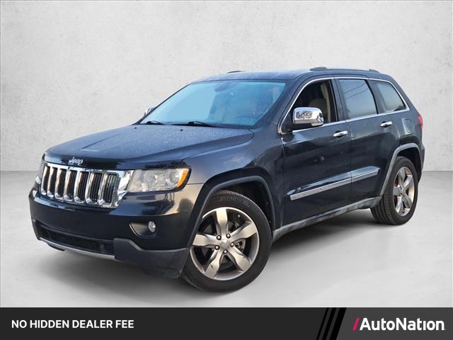 Brilliant Black Crystal Pearl 2011 Jeep Grand Cherokee SUV / Crossover 4X2 5-Speed Automatic