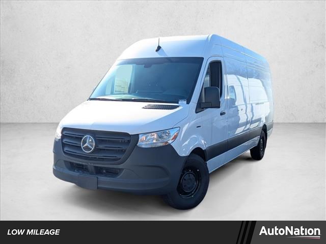 2024 Mercedes-Benz eSprinter 2500 170 High Roof Cargo SO RWD