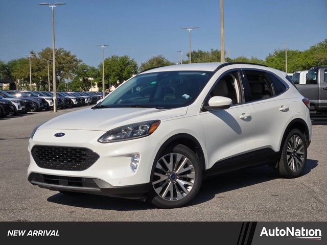 2022 Ford Escape Hybrid Titanium FWD