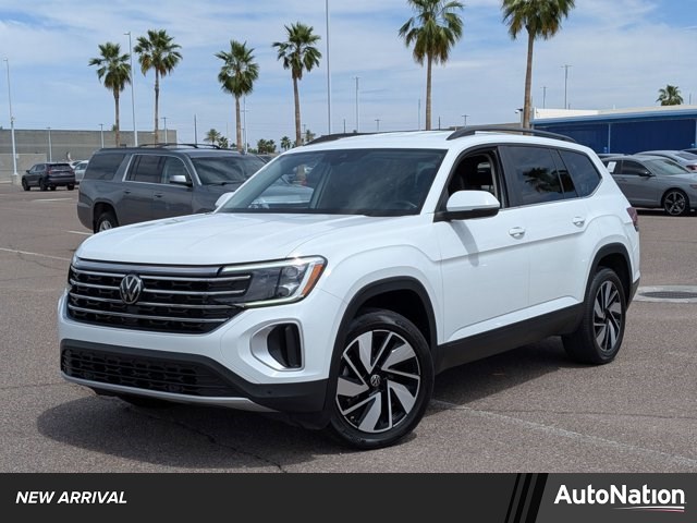 2024 Volkswagen Atlas SE FWD with Technology
