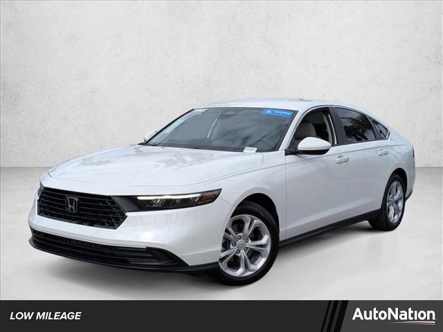 Gray (Platinum White Pea) 2025 Honda Accord LX FWD Sedan Front-Wheel Drive Continuously Variable Transmission