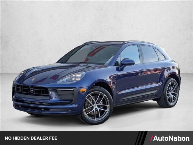 Gentian Blue Metallic 2026 Porsche Macan SUV / Crossover Automatic