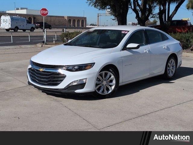 Summit White 2025 Chevrolet Malibu LT with 1LT FWD Sedan Front-Wheel Drive Automatic