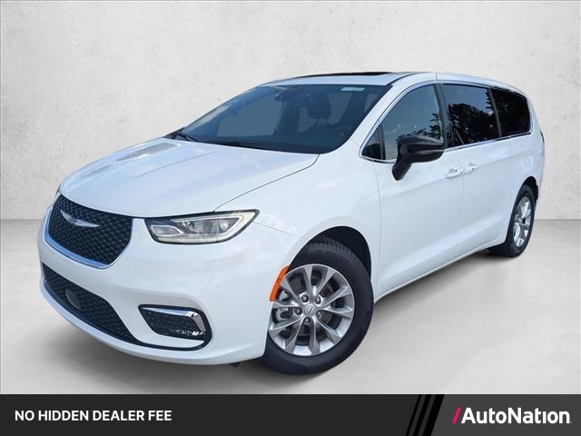 Bright White Clearcoat 2026 Chrysler Pacifica Minivan Front-Wheel Drive 9-Speed Automatic