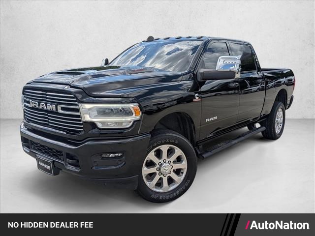 Diamond Black Crystal Pearlcoat 2024 RAM 2500 Laramie Crew Cab 4WD Pickup Truck Four-Wheel Drive 6-Speed Automatic