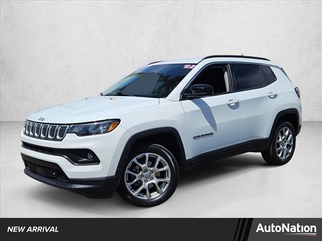 Bright White Clearcoat 2022 Jeep Compass Latitude Lux 4WD SUV / Crossover Four-Wheel Drive 9-Speed Automatic