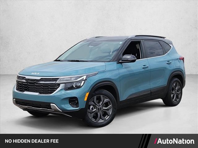 Pluton Blue/Black Roof 2024 Kia Seltos SUV / Crossover Front-Wheel Drive Automatic