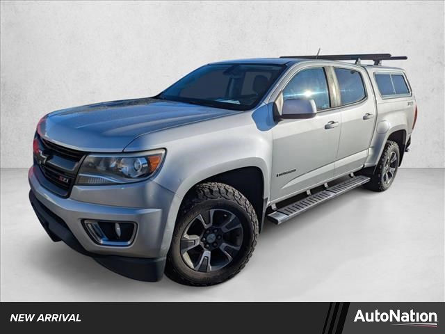 Silver Ice Metallic 2017 Chevrolet Colorado Z71 Crew Cab 4WD Pickup Truck Four-Wheel Drive 8-Speed Automatic