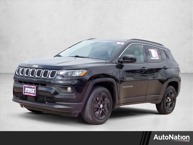 Diamond Black Crystal Pearlcoat 2024 Jeep Compass Latitude 4WD SUV / Crossover Four-Wheel Drive 8-Speed Automatic