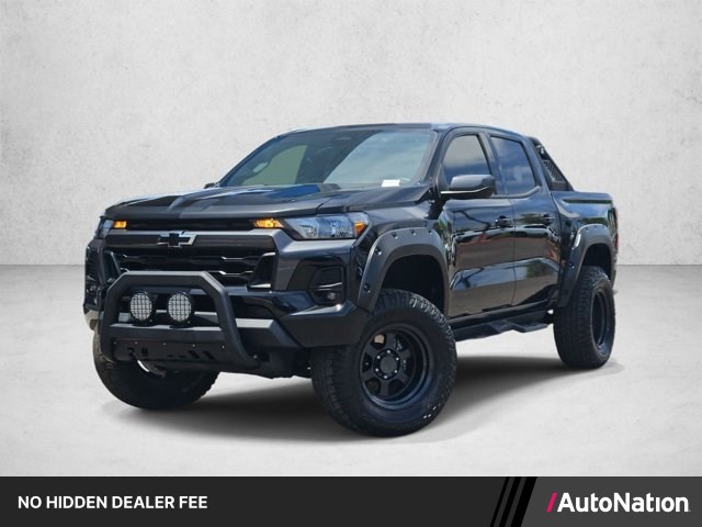 Black 2023 Chevrolet Colorado LT Crew Cab 4WD Pickup Truck Four-Wheel Drive 8-Speed Automatic