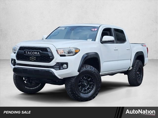 Super White 2019 Toyota Tacoma TRD Off Road Double Cab 4WD Pickup Truck Four-Wheel Drive Automatic