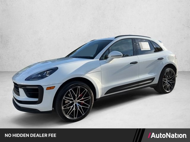 2022 Porsche Macan S AWD