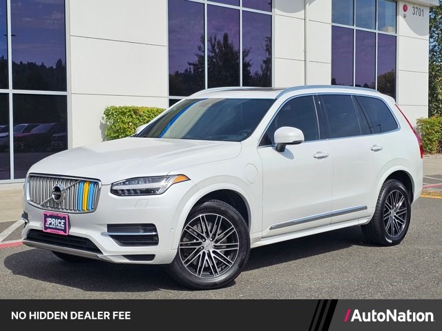 Crystal White Pearl Metallic 2019 Volvo XC90 SUV / Crossover All-Wheel Drive Automatic