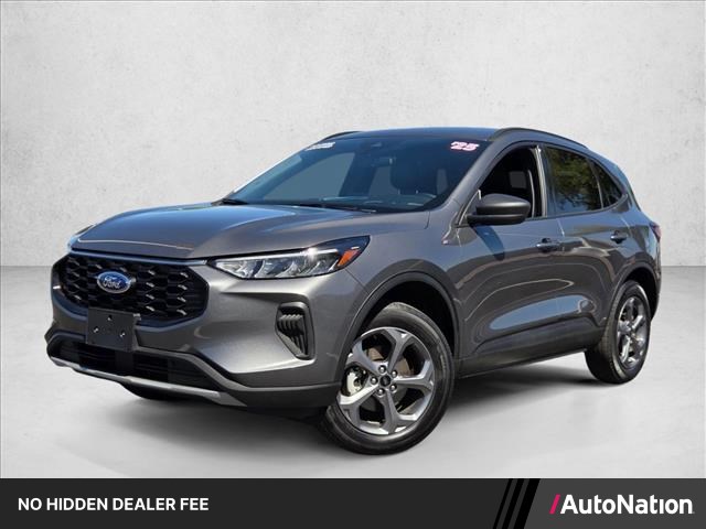Carbonized Gray Metallic 2025 Ford Escape ST-Line AWD SUV / Crossover All-Wheel Drive 8-Speed Automatic