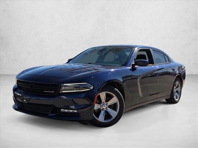 2015 Dodge Charger SXT RWD