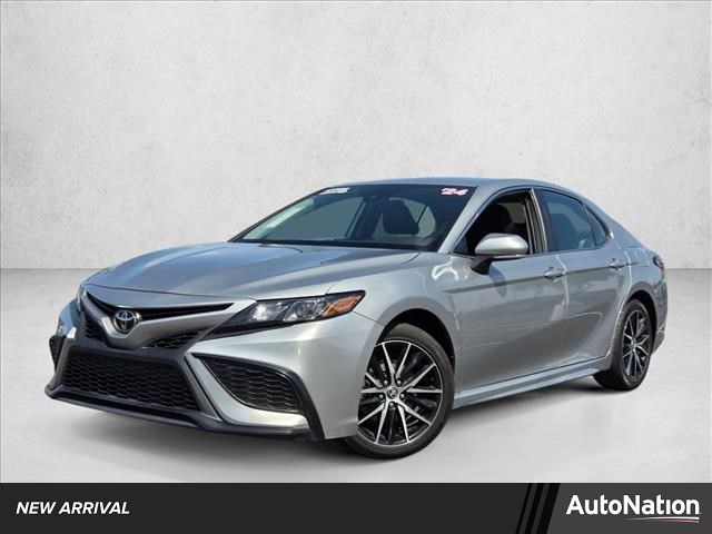 2024 Toyota Camry SE FWD