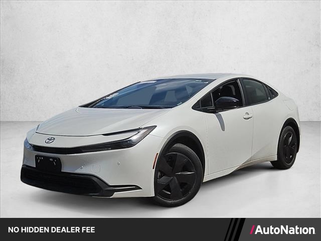  2025 Toyota Prius LE FWD   