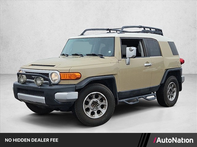 2012 Toyota FJ Cruiser 2WD