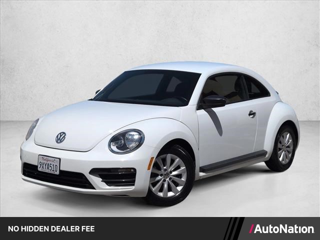 White Silver Metallic 2017 Volkswagen Beetle Hatchback Front-Wheel Drive 6-Speed Automatic