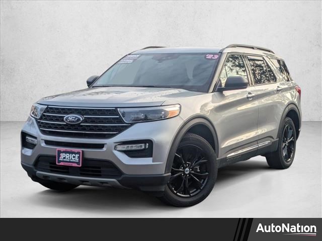 2023 Ford Explorer XLT AWD