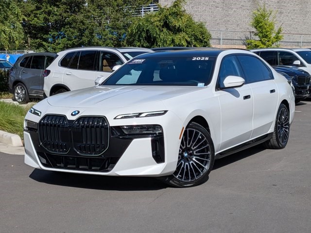 Alpine White 2025 BMW 7 Series 740i RWD Sedan Rear-Wheel Drive Automatic