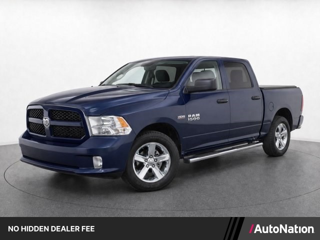  2014 RAM 1500 Express Crew Cab 4WD   
