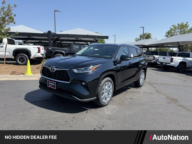 Midnight Black Metallic 2026 Toyota Highlander SUV / Crossover All-Wheel Drive Automatic