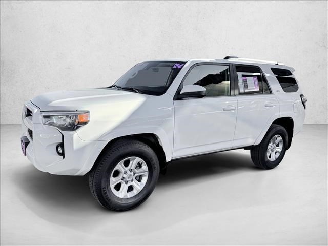 2024 Toyota 4Runner SR5 4WD