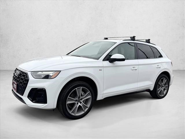 White 2025 Audi Q5 quattro Premium S Line 45 TFSI SUV / Crossover All-Wheel Drive Automatic